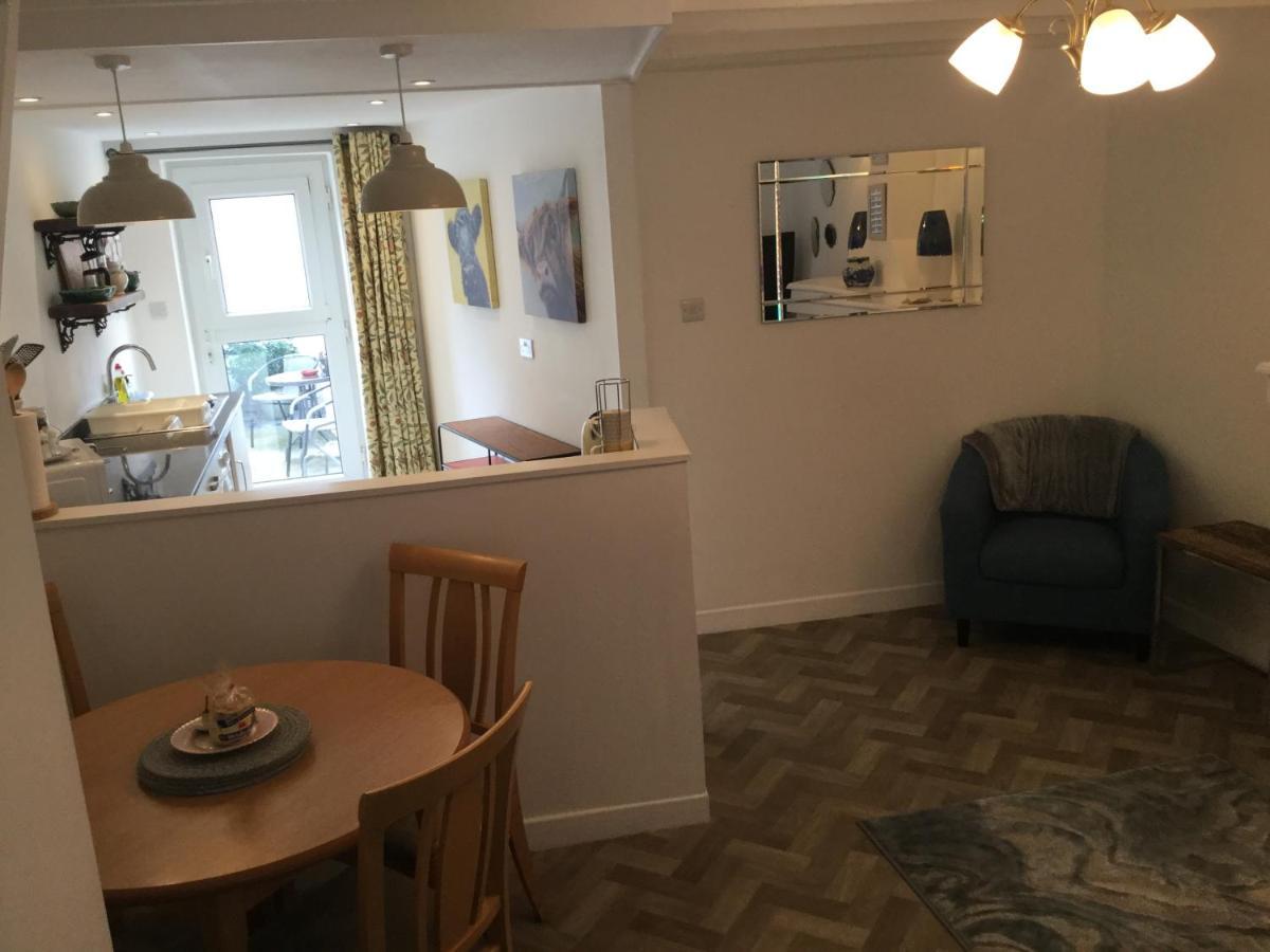 カーナーヴォンOpen Plan Townhouseアパートメント エクステリア 写真